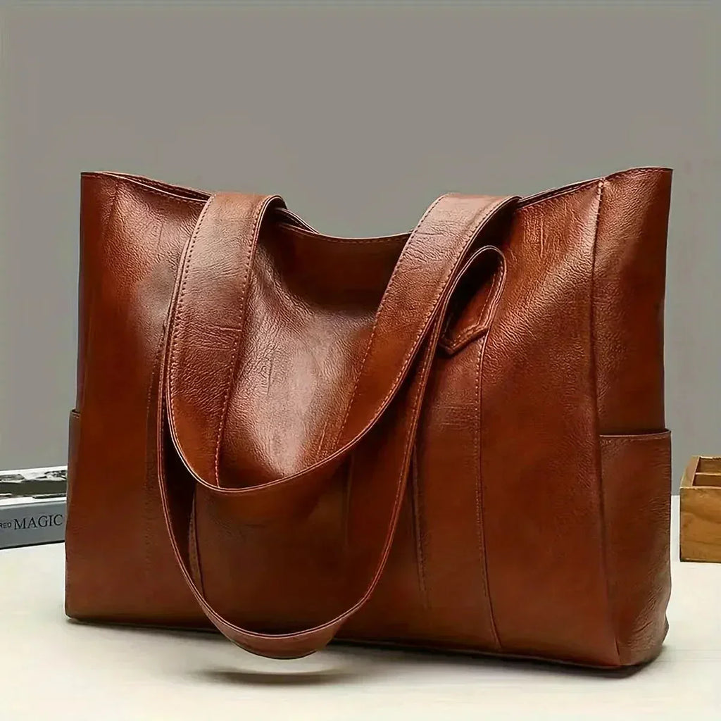 Evelyn | Women’s Large Handbag With Reinforced Straps And Classic Shape | Classic