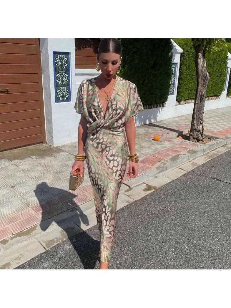 Lunaria | Women's Wedding Guest Dress With Plunging V Neck And Twist Waist Detail